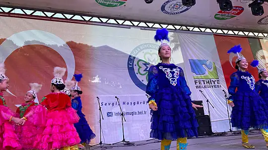 FETHİYE SPORFEST, KORTEJ YÜRÜYÜŞÜ İLE BAŞLADI