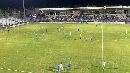 FETHİYESPOR İLK KEZ EVİNDE PUAN KAYBETTİ 0-2