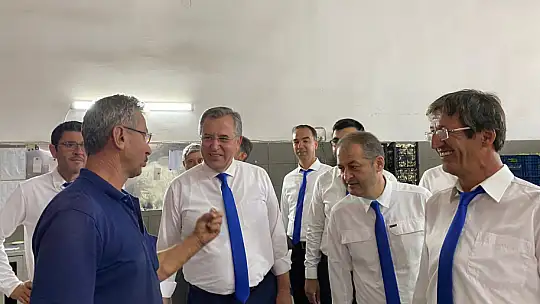 MAVİ GRUP BAŞKAN ADAYI ÇIRALI HAL ESNAFINI ZİYARET ETTİ