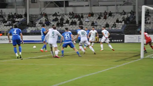 FETHİYESPOR EVİNDEN 3 PUAN ÇIKARDI 