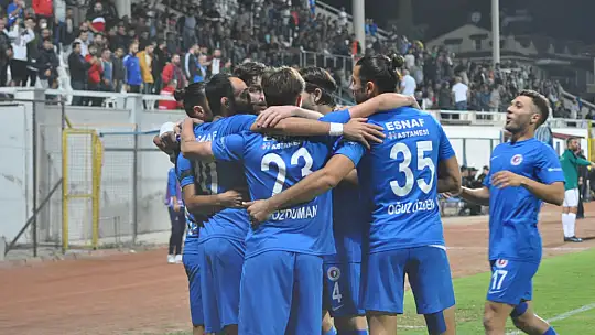 FETHİYESPOR EVİNDEN 3 PUAN ÇIKARDI 