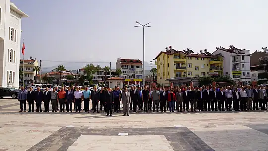 SEYDİKEMER'DE MUHTARLAR GÜNÜ KUTLANDI