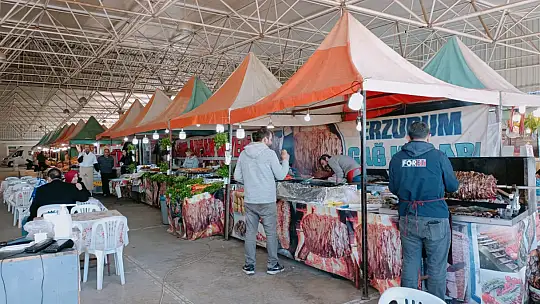 YÖRESEL FUARA YOĞUN İLGİ