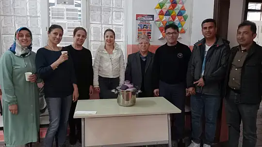 BİR ÇORBA İÇEBİLSEM