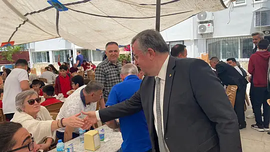 Kermese katılım ve ilgi yoğun