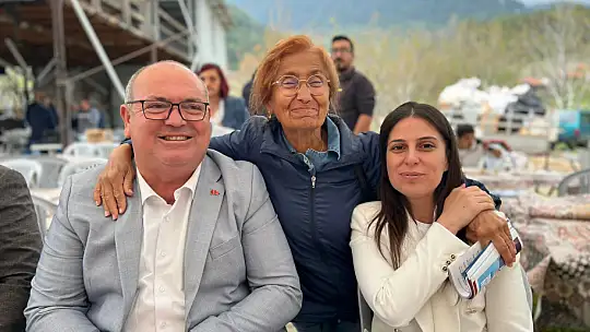 Vekil Adayı Demir, seçim çalışmalarına hız kesmeden devam ediyor