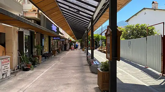 Kavurucu Sıcaklar Sokakları Boşalttı, Sahiller Doldu Taştı