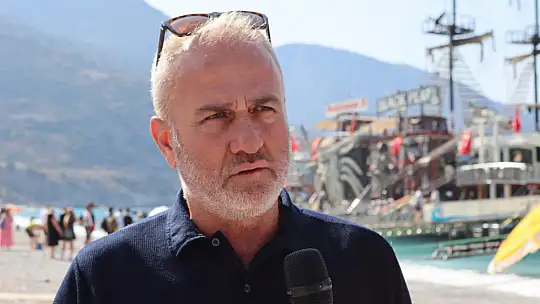 Yolcu Teknelerinde Zafer Bayramı Coşkusu 