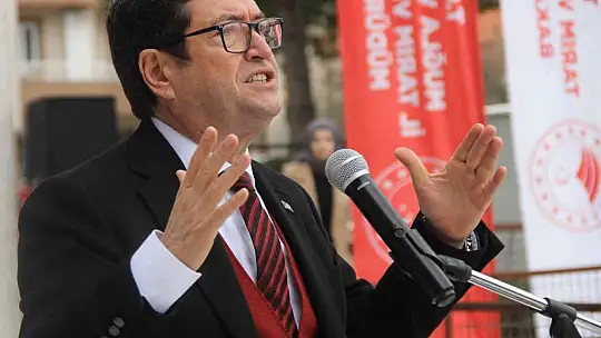 Yangın mağduru kadın üreticilere 10 bin koyun