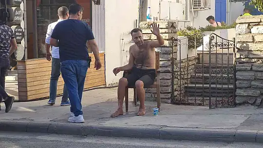 YANGINI SÖNDÜRMEYE ÇALIŞIRKEN YARALANDI