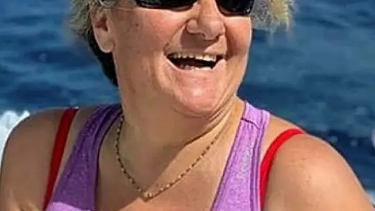 YARIŞTA YAŞAMINI YİTİREN DOKTOR TOPRAĞA VERİLDİ