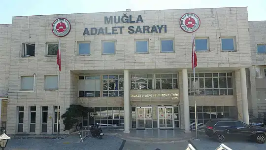 YAŞLI KADINI 1 MİLYON 200 BİN TL DOLANDIRDI, POLİSTEN KAÇAMADI