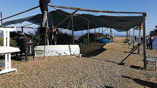 Yassıca adasında tespit edilen kaçak yapı yıkıldı