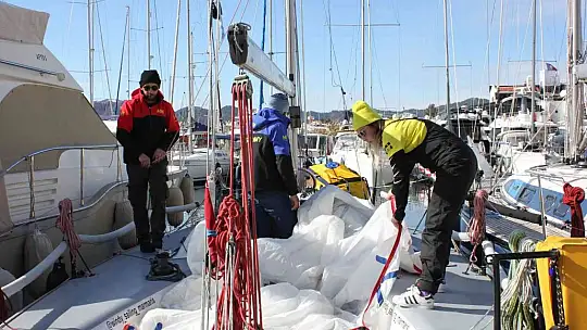 Yelken sporu için 500 kilometre yol kat ediyor