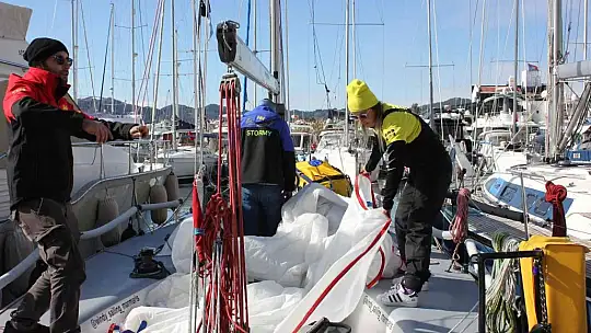 Yelken sporu için 500 kilometre yol kat ediyor