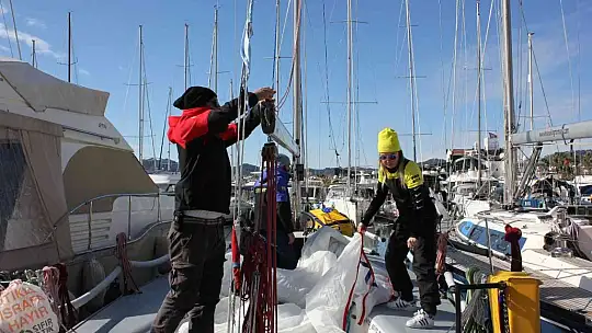 Yelken sporu için 500 kilometre yol kat ediyor