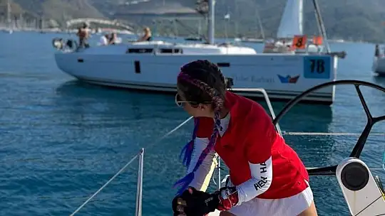 Yelken sporu için 500 kilometre yol kat ediyor