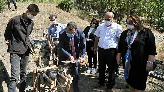 Yokluk ve imkansızlık kaşif yaptı