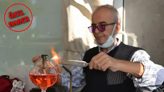 Cam üfleme sanatında 50 yıl