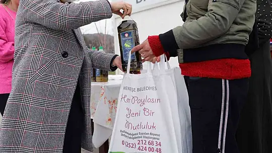 Zeytinyağları ihtiyaç sahiplerine ulaştırılıyor