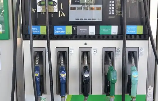 1 yılda akaryakıta rekor zam