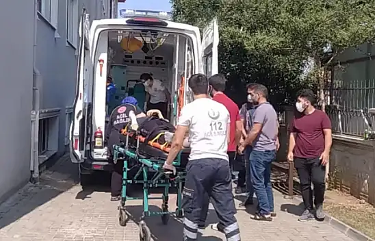 15 yaşındaki çocuk 2. kattan aşağı düştü