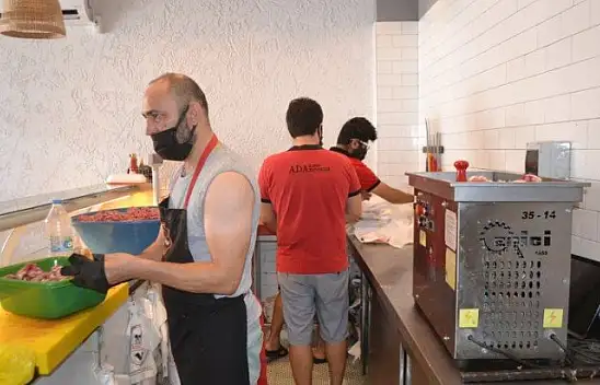 Ada Kasap'ta bayram yoğunluğu