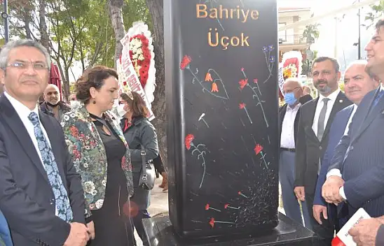 Bahriye Üçok Parkı, Halk Evi ve Türkan Saylan Anıtı açıldı
