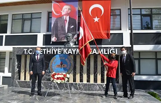 Başkan Kansız, Bayramı, çocuklarımızla yaşayamadık