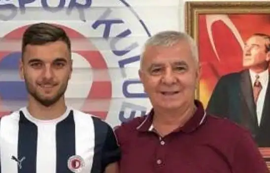 Cemal Şener 2 sezon daha Fethiyespor'da