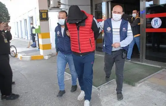 Darp ederek öldürme olayına karışan 5 şüpheliden 3'ü tutuklandı