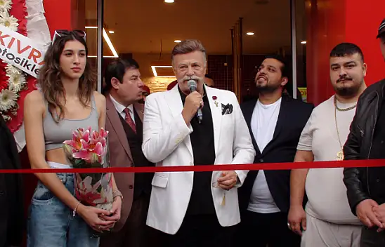 DÖNEFİS COŞKUYLA AÇILDI