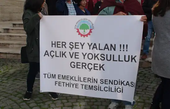 EMEKLİLER BASIN AÇIKLAMASI YAPTI