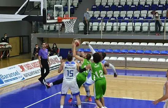 Fethiye Belediyespor evinde mağlup oldu 70-77