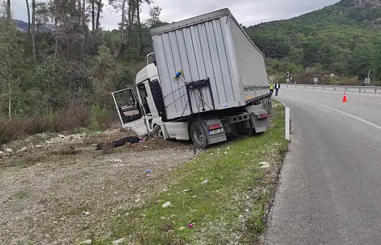 Fethiye'de tır kazası: 1 ölü