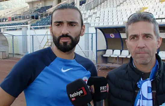 FUTBOLCULARA BAKLAVA İKRAMI