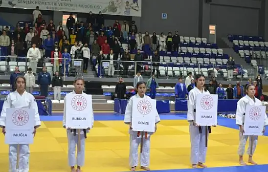 Genç Judocular yarıştı