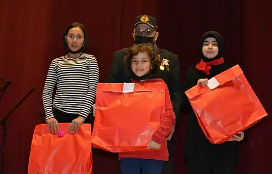 İstiklal Marşı'nın kabulü 101. kez kutlandı