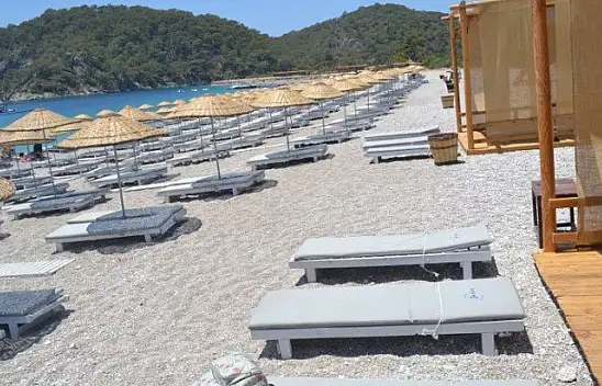 Ölüdeniz Kumburnu Plajı baştan aşağıya yenilendi