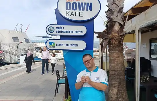 'Sen De Gel Down Cafe' misafirlerini bekliyor