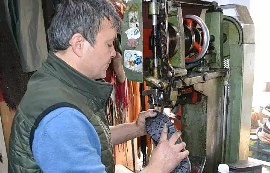 Yenisini Alamayan Eskiyi Tamir Ettiriyor