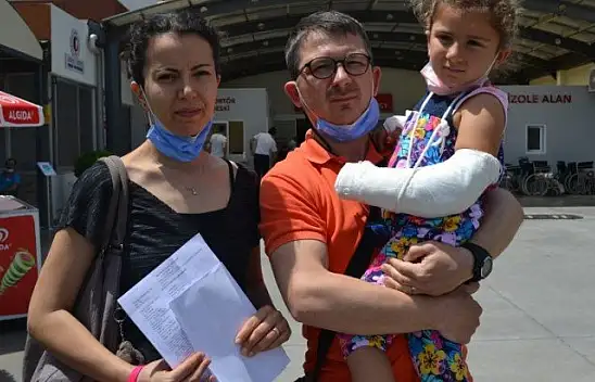 3 yaşındaki çocuğun kolunu köpek parçaladı