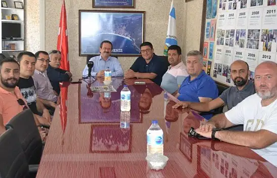 Ak Parti Başkanı Öztürk, Yeni Başkan Kökten'e 'Hayırlı Olsun' Ziyaretinde Bulundu