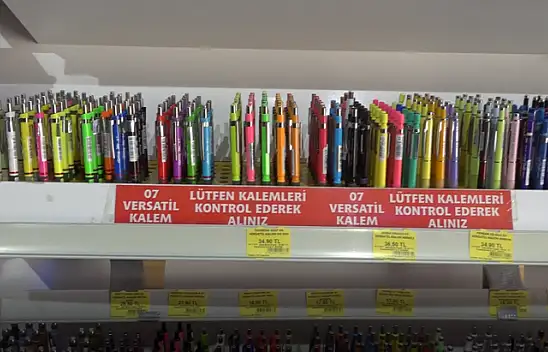 Akcan, 'Her bütçeye uygun kırtasiye malzememiz mevcut'