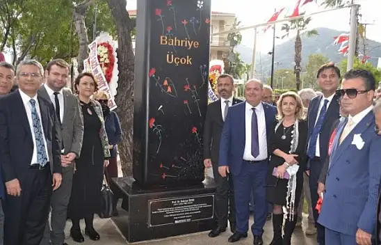 Bahriye Üçok Parkı, Halk Evi Ve Türkan Saylan Anıtı Açıldı