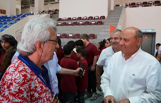 Başkan Otgöz, Çanakkale 1915 savaş malzemeleri müzesini ziyaret etti