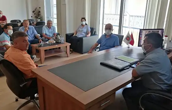 Başkan Taşar, 'Esnafımız önünü göremiyor'