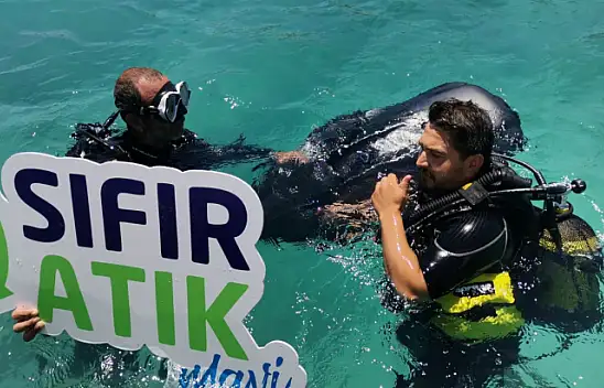 Dalgıçlar Ölüdeniz'de Atık Aradı