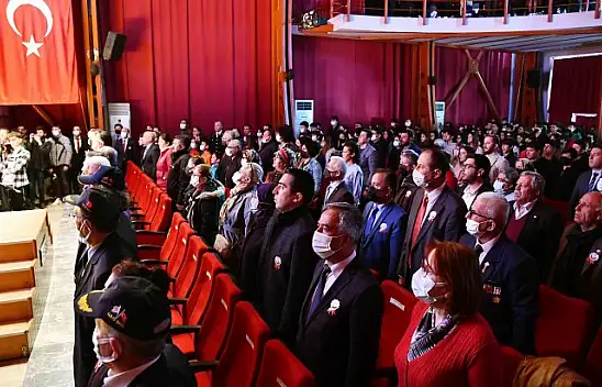 Fethiye şehitlerini andı, zaferini kutladı