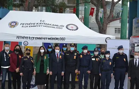 Kaymakamdan Emniyet standına ziyaret